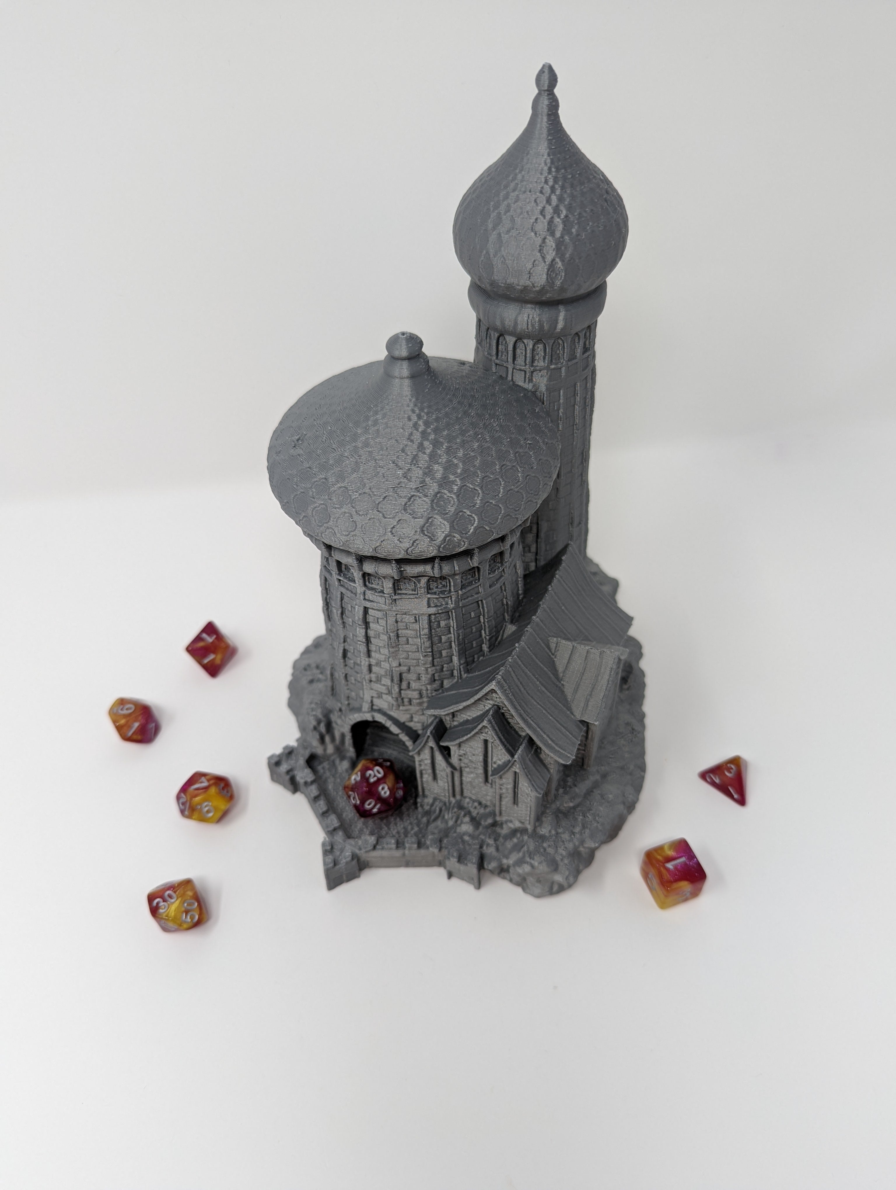 Weis Hickman Castle (Small) Dice Roller
